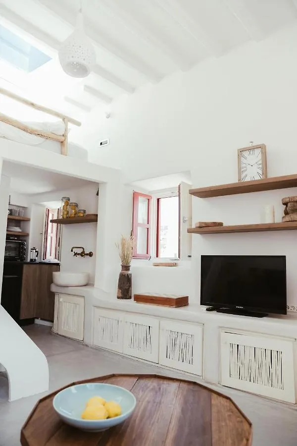 Mooi Skylight Apartment Mykonos Town